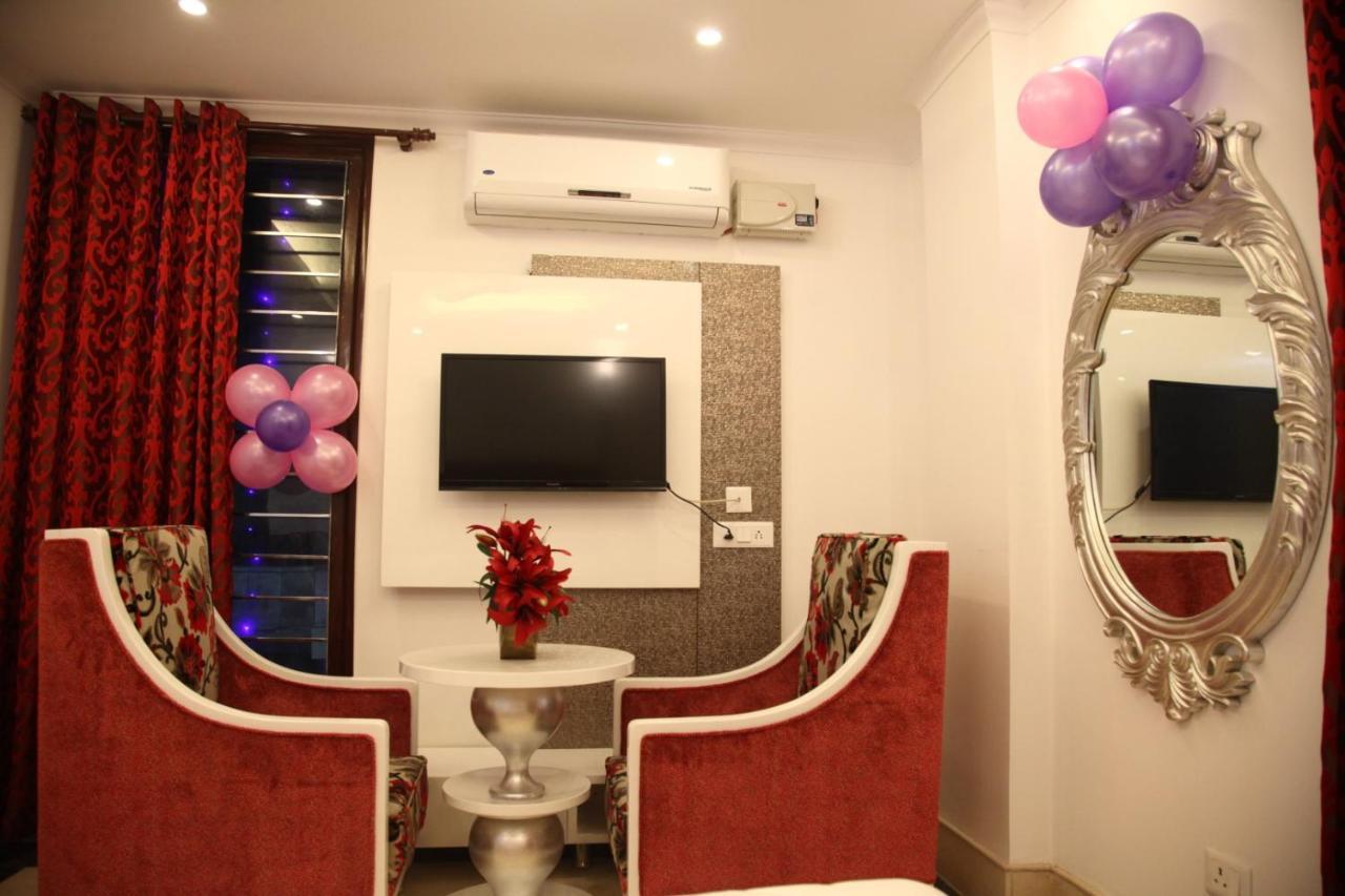 Vrindāvan Hotel Dev Residency المظهر الخارجي الصورة